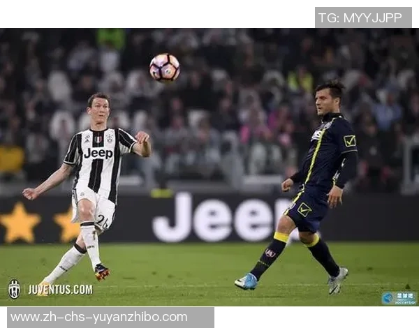 班菲尔德与贝格拉诺的激烈对决展现足球魅力与战术智慧的较量